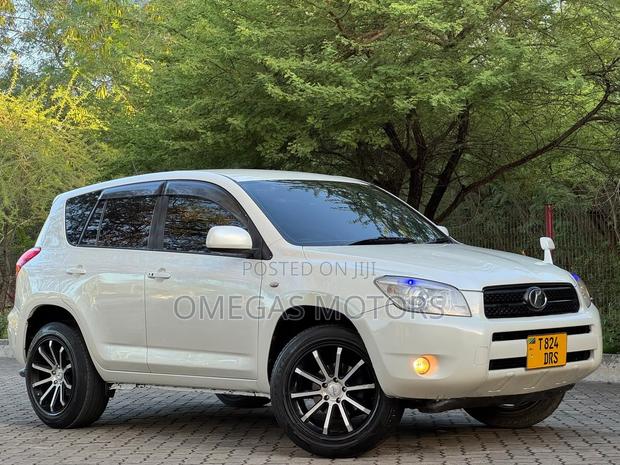 Toyota RAV4 2006 Pearl