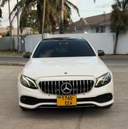 Mercedes-Benz E200 2017 Pearl for sale