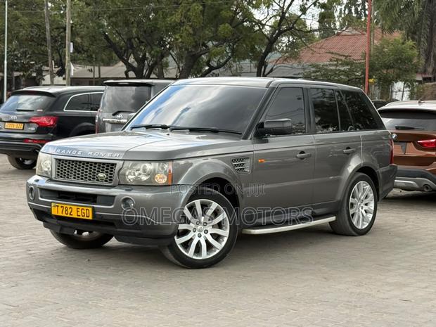 Land Rover Range Rover Sport HSE 4x4 (4.4L 8cyl 6A) 2007 Gray