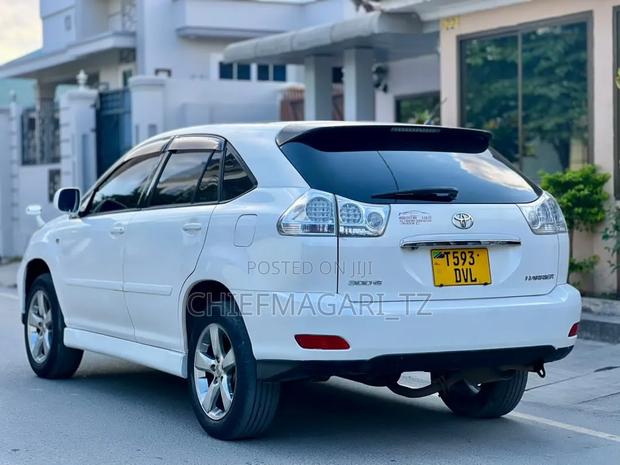 Toyota Harrier 2005 Pearl