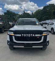 Toyota Land Cruiser 2024 White for sale