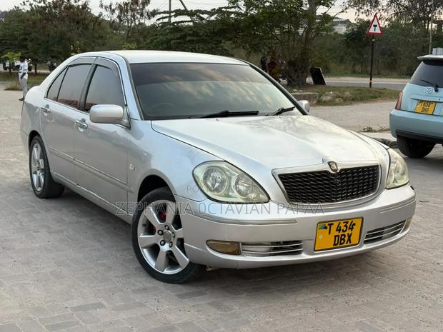 Toyota Brevis 2003 Silver