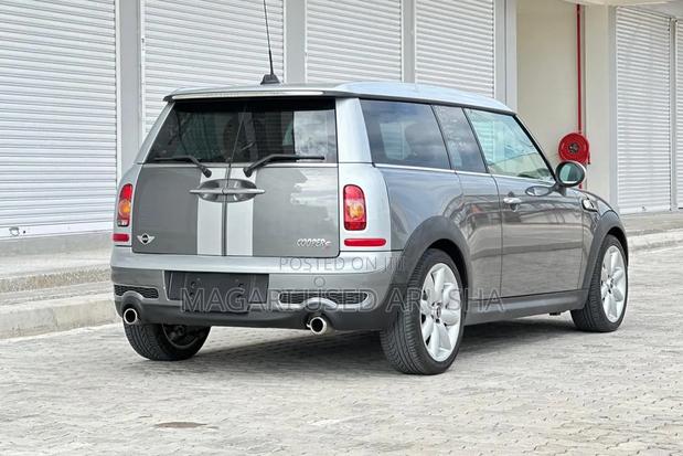 Mini Cooper 2010 Gray