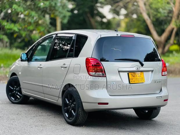 Toyota Corolla Spacio 2005 Silver