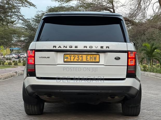 Land Rover Range Rover Vogue 2014 White