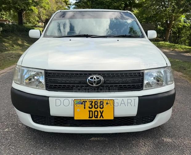 Toyota Probox 2006 White