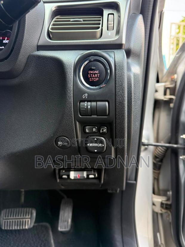 Subaru Forester 2011 Silver