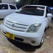 Toyota IST 2005 White for sale