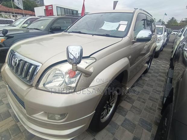 Toyota Land Cruiser Prado 2008 Gold