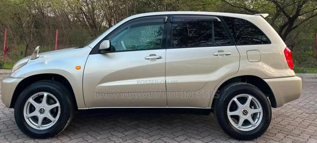 Toyota RAV4 Automatic 2003 Silver