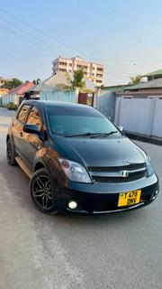 Toyota IST 2006 Black for sale