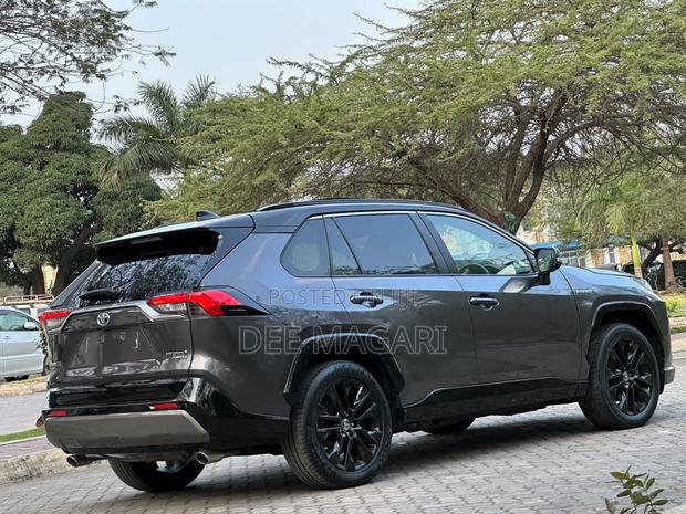 Toyota RAV4 2019 Gray