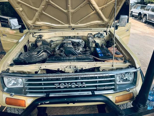 Toyota Land Cruiser Prado 1992 Gray