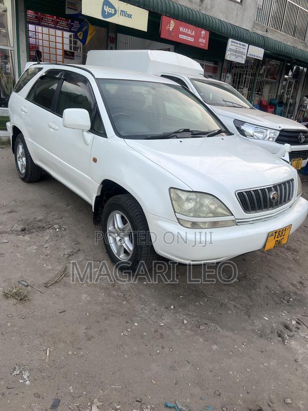 Toyota Harrier 2.4 2005 White