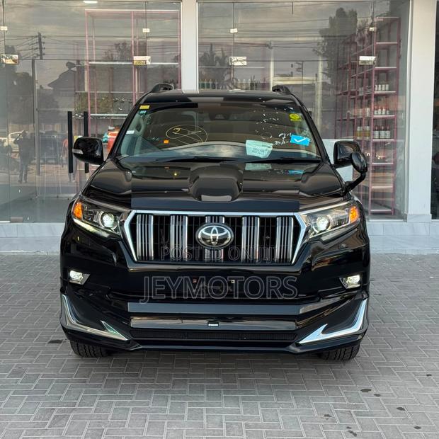 Toyota Land Cruiser Prado 2018 Black