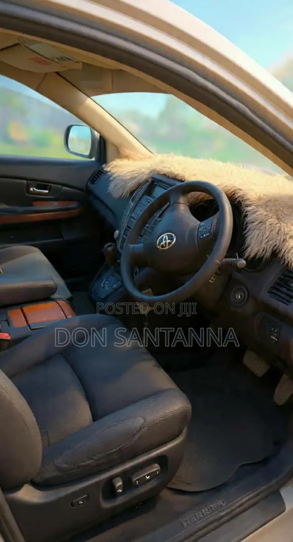 Toyota Harrier 2005 Silver