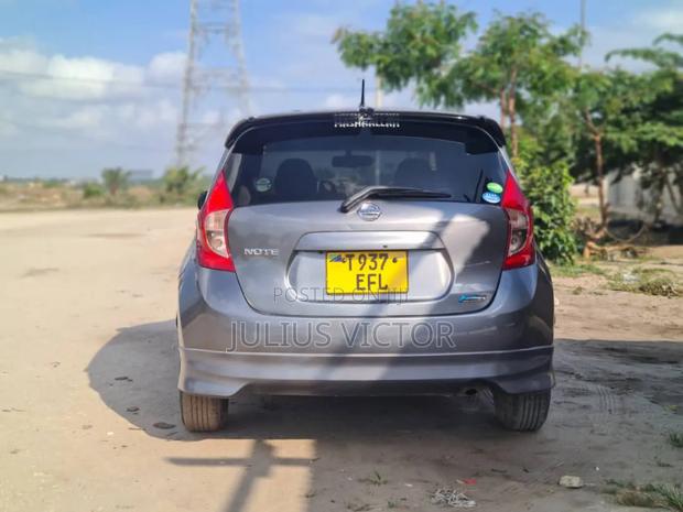Nissan Note 2013 Gray