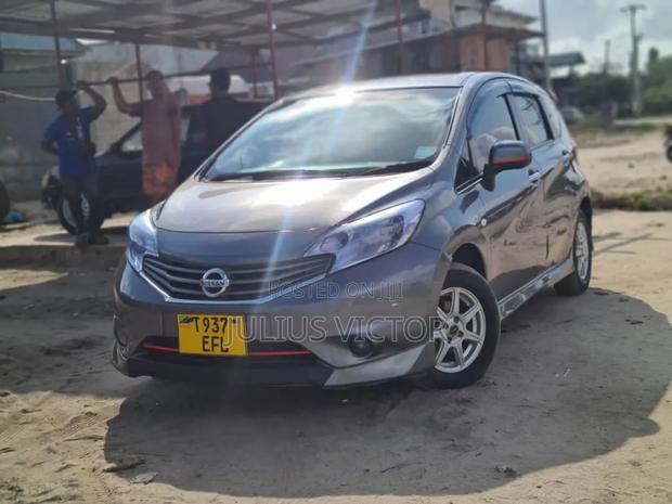 Nissan Note 2013 Gray