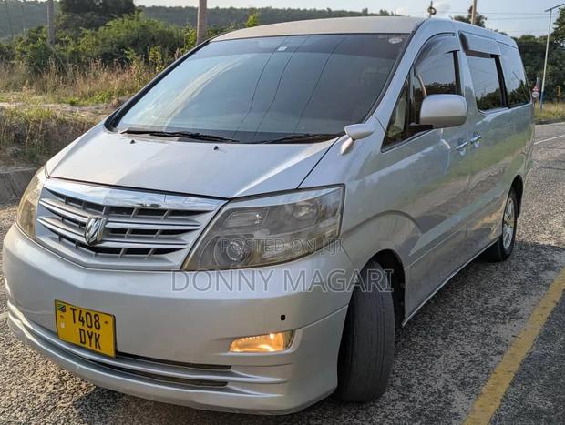 Toyota Alphard 2006 Silver