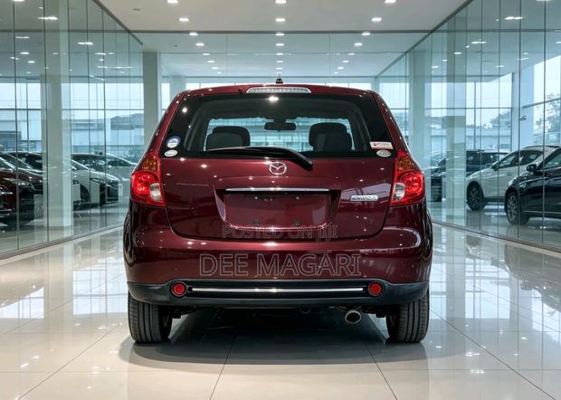 Mazda Verisa 2012 Red