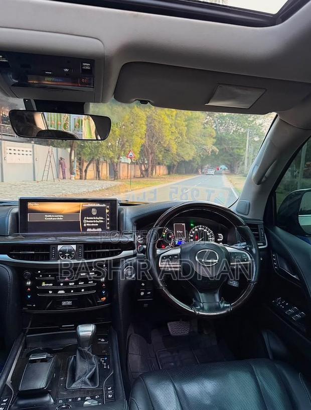 Lexus LX 570 AWD 2019 Gray