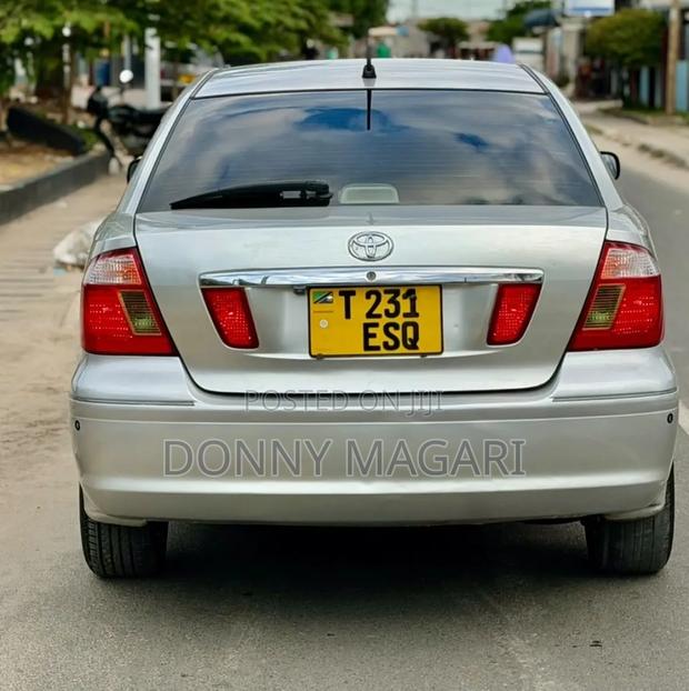 Toyota Premio 2005 Silver