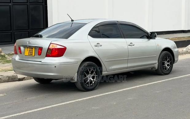 Toyota Premio 2005 Silver