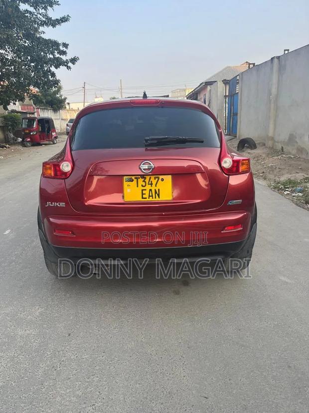 Nissan Juke 2016 Maroon