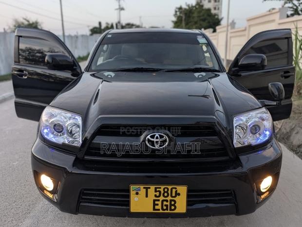 Toyota Hilux Surf 2.7 SSR 2005 Black