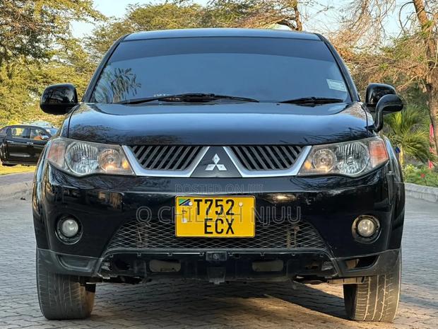 Mitsubishi Outlander 2006 Black