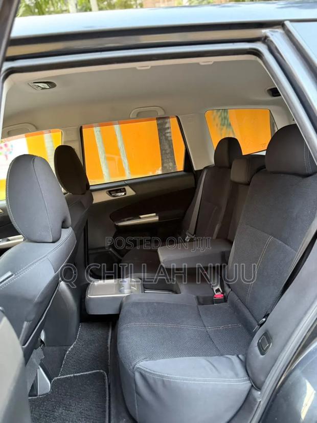 Subaru Forester 2010 Gray