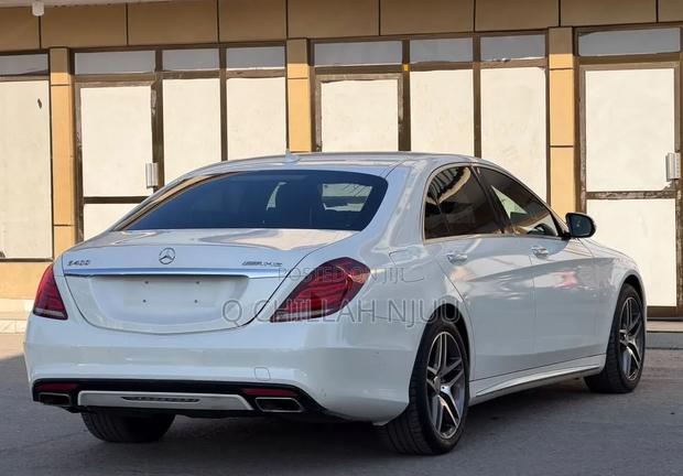 Mercedes-Benz C400 2016 White