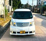 Toyota Alphard 2004 White for sale
