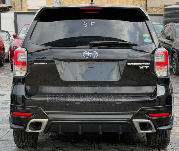 Subaru Forester 2016 Black