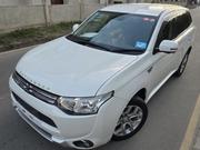 Mitsubishi Outlander 2.0 PHEV AWD 2016 White for sale