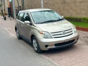 Toyota IST 2003 Silver for sale