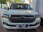 Toyota Land Cruiser 2021 Off white for sale