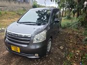 Toyota Noah 2009 Gray for sale