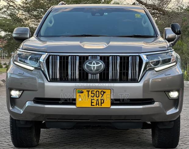 Toyota Land Cruiser Prado 2020 Beige