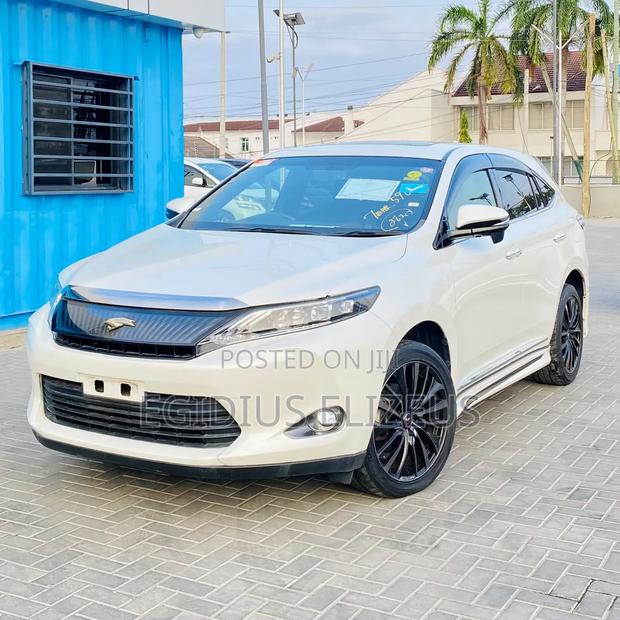 Toyota Harrier 2016 White