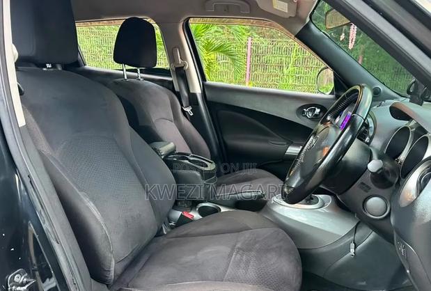 Nissan Juke 2012 Black