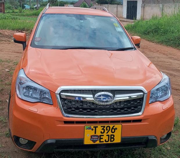 Subaru Forester 2014 Orange