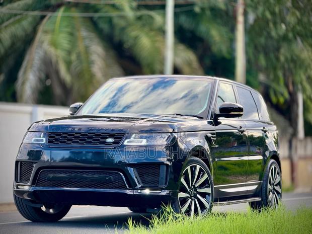 Land Rover Range Rover Sport HSE Td6 4x4 (3.0L 6cyl 8A) 2016 Black