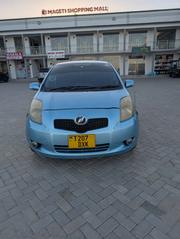 Toyota Vitz 2005 Blue for sale