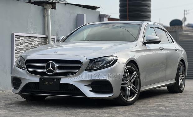 Mercedes-Benz E250 2017 Silver