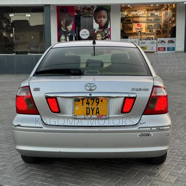 Toyota Premio 2004 Silver