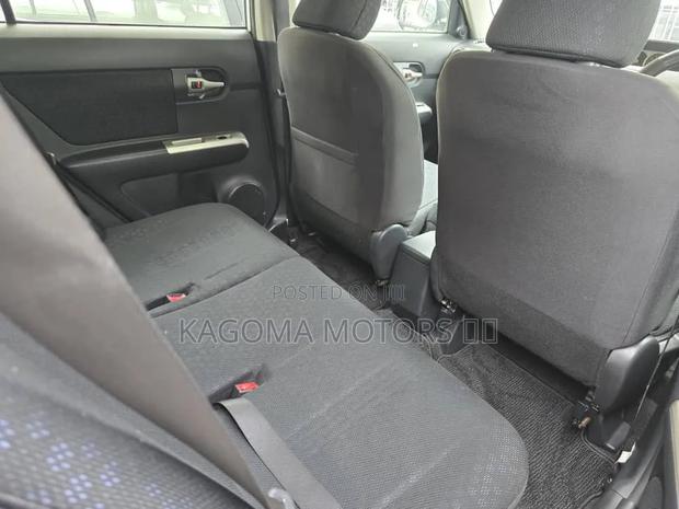 Toyota Corolla Rumion 2010 White