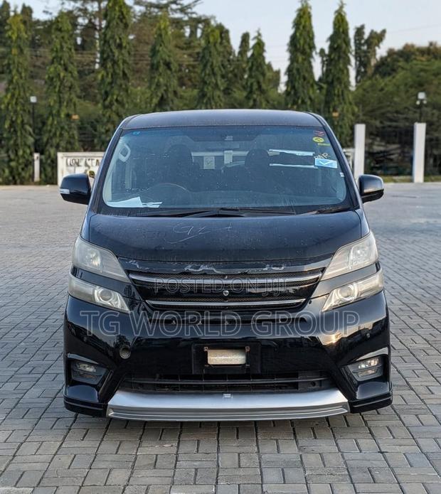 Toyota Alphard 2.4 Petrol FWD 2010 Black