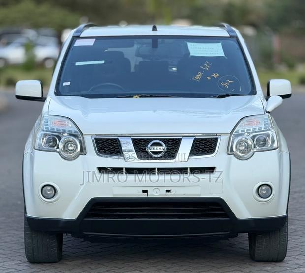 Nissan X-Trail 2012 White
