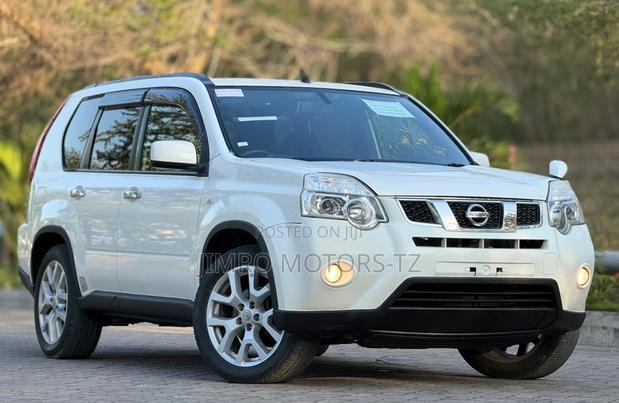 Nissan X-Trail 2012 White